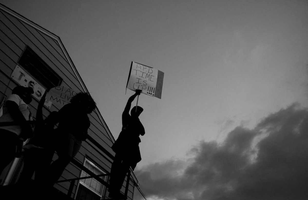 _blvckson_'s tweet image. Time’s Up, APD

#APDOCCUPATION #JusticeForElijahMcClain
