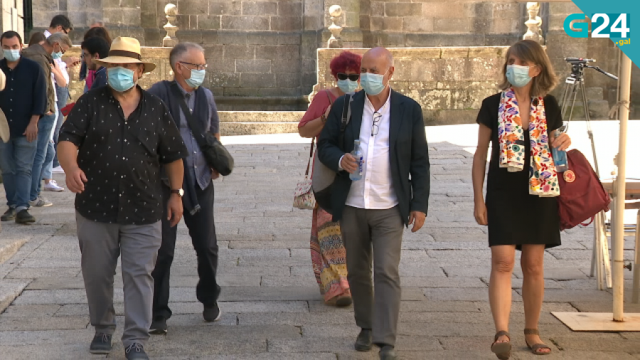 G24Noticias's tweet photo. O candidato de Marea Galeguista á presidencia da Xunta, Pancho Casal, pide en Tui reforzar a eurorrexión | CRTVG https://t.co/JhuGtu9Pwl https://t.co/M81pfUgpmF