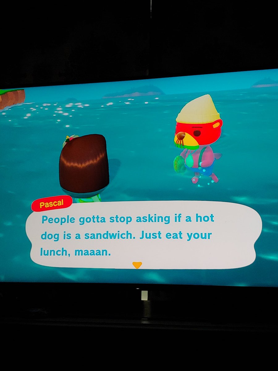 mrsrmcdaniel's tweet photo. @MythicalChef @NHendizadeh  animal crossing made me think of you 😂 #animalcrossing #mythicalkitchen #summer #hotdogisasandwich https://t.co/enyCmEphuD