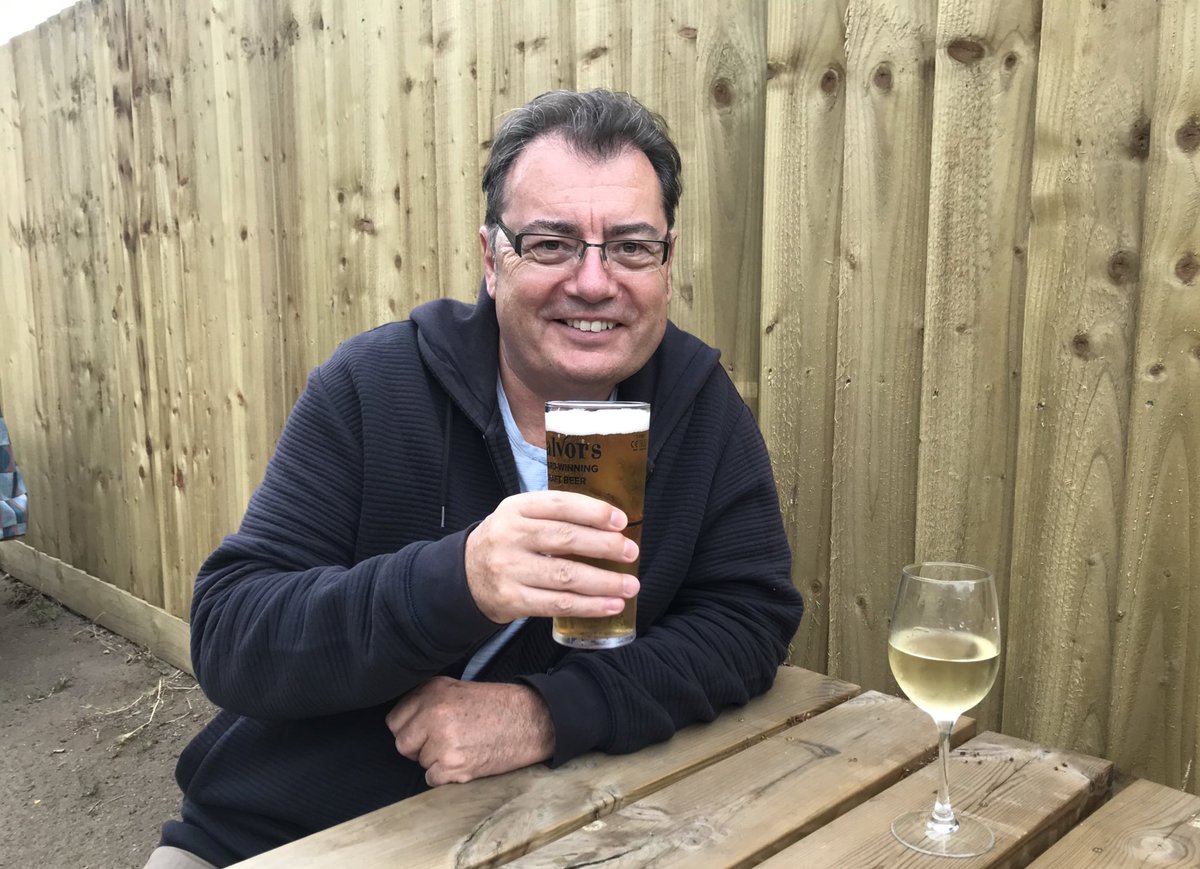 StephenFoz's tweet photo. Quite a day. A haircut at @JOliversSuffolk and then my first visit to the pub - @DukeIpswich - for three and a half months. Both businesses clearly putting customers’ safety first. I wish them both a hassle-free and profitable future in this new world. Cheers! https://t.co/yzDw154bl1