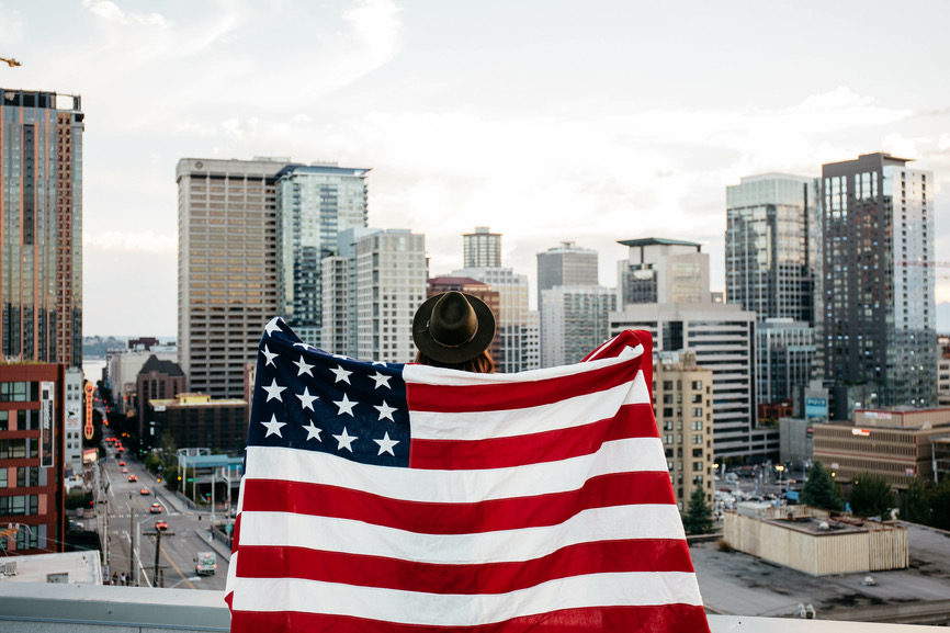 MariposaOn3rd's tweet photo. Happy Fourth of July! We're wishing you nothing but happiness on this beautiful day. #MariposaLiving https://t.co/Yc2NtFWKmW