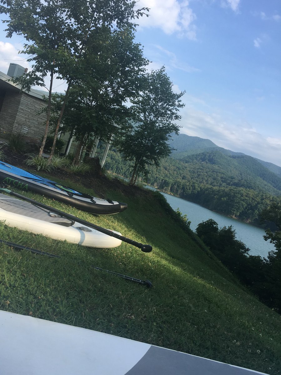 UToutdoor's tweet photo. Happy 4th of July! It’s sunny and warm here in East Tennessee — a perfect day to find a spot to cool off! https://t.co/mqHFBCwSXt