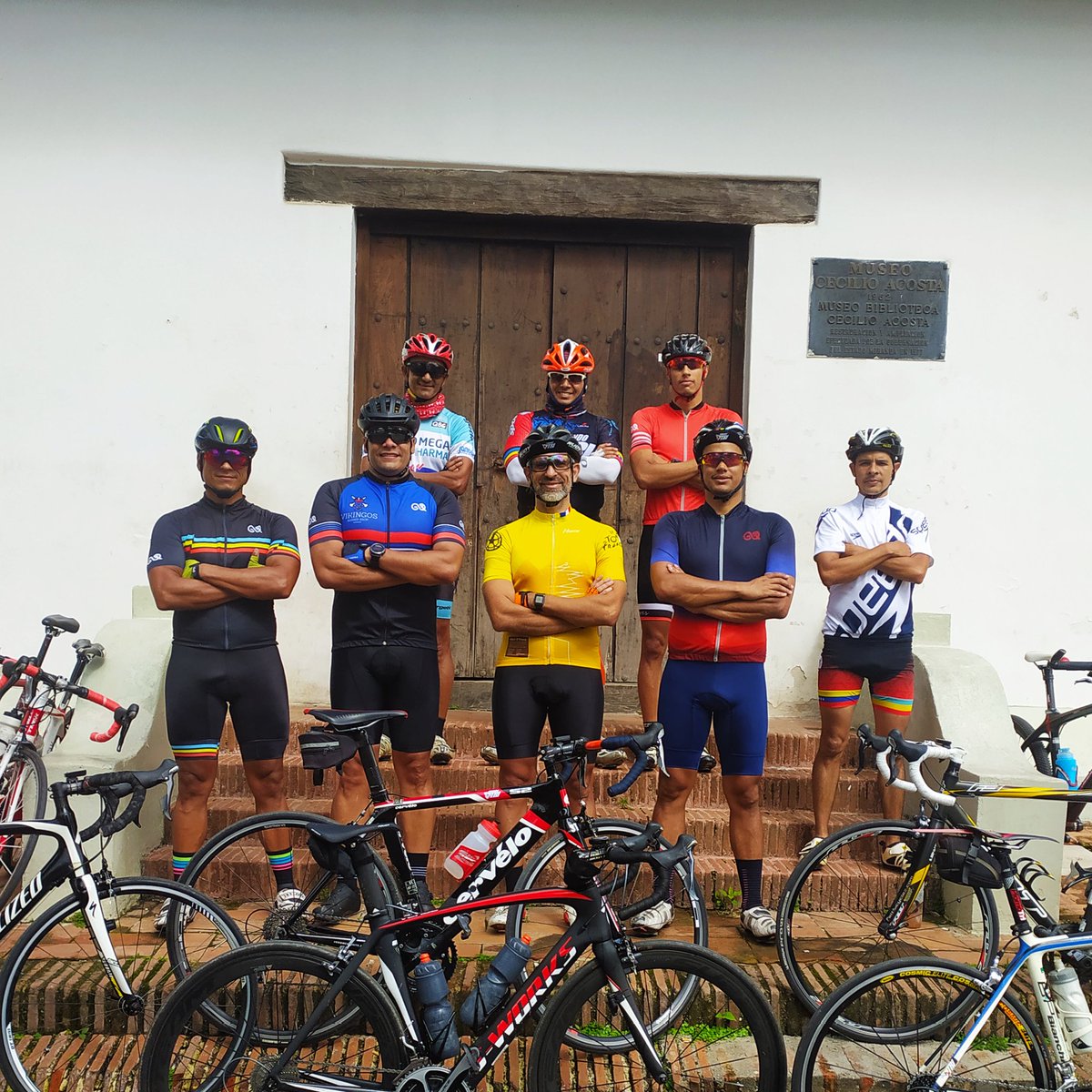 JoseSotillo_Tri's tweet photo. Entrenamiento sabatino #comandotri #triatlon #triathlon #inversionesglobal1411 #gerretres #triathlontraining #sumandokilometrosdecalidad #purosport #sanoyenforma #vidasaludableyactiva https://t.co/6eWlMGaL20