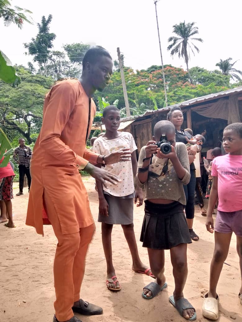 TownCrierAfrica's tweet photo. We are super excited to announce that @InitiativeTown will be partnering with Rotaract Club of New Haven CB Enugu Zone D9142 for the Phase 3 of our #OneChildOneSkill Project expected to hold on 17th July, 2020 at Agbogazie Nike
#TownCrierInitiative #RotaryOpenOpportunity https://t.co/l9qgkhvLHL