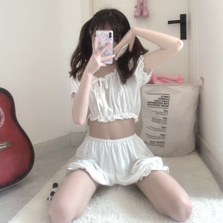 EvythingShop's tweet photo. ♡ชุดนอนน่ารักๆ♡

🌻PRICE: 280฿

     Size: one size
เสื้อ: ยาว13 อก47 แขน7
กางเกง: ยาว14 เอว23

     Color: ขาว, ม่วง https://t.co/c9WosTQtFi