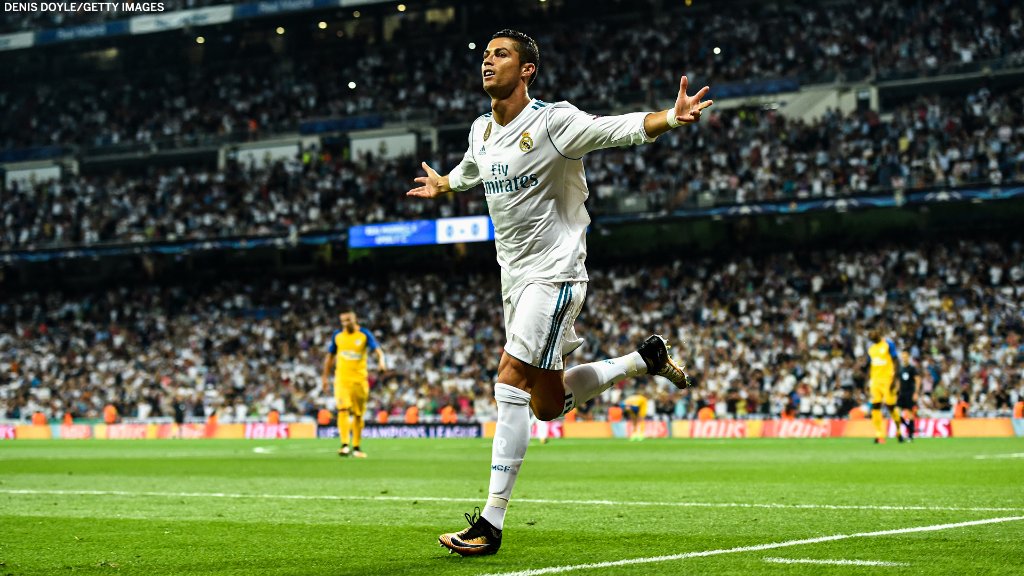 ESPNFC's tweet photo. Cristiano Ronaldo is the first player to score 25+ league goals in Serie A, La Liga and Premier League 🐐

(h/t @RichJolly) https://t.co/v9LBq7FygP