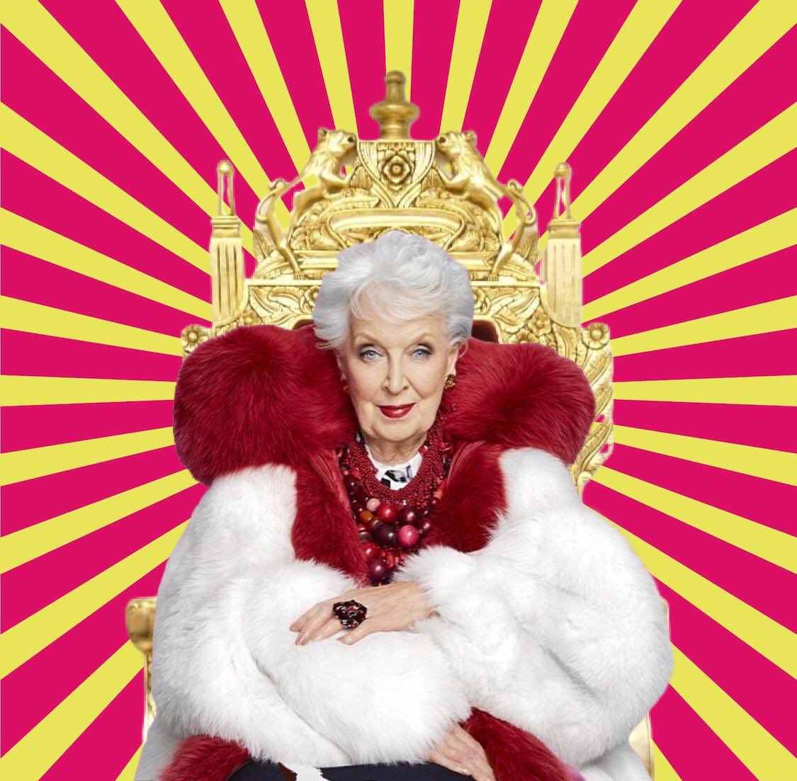 Bow down, darling!  #absolutelyfabulous #abfab #junewhitfield #comedyqueen #comedyqueens #bbccomedy