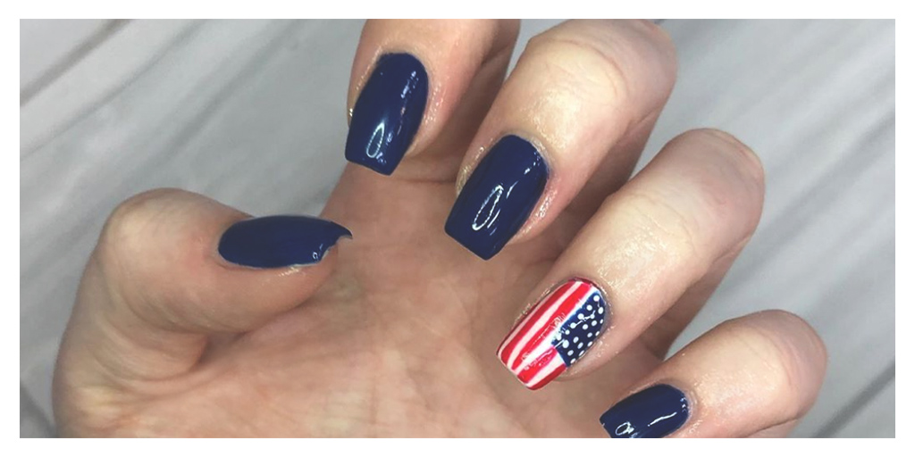pmtslombard's tweet photo. Happy Fourth of July! ❤️⭐️📸: #PMTS Alum @ nail_tech_kels (IG)

#instamani
#manilove
#nails
#nailart
#nailartlove
#nailgram
#nailinspiration
#nailinspo
#naillove
#PMTS
#PMTSalumni https://t.co/yNBWhA3VAH
