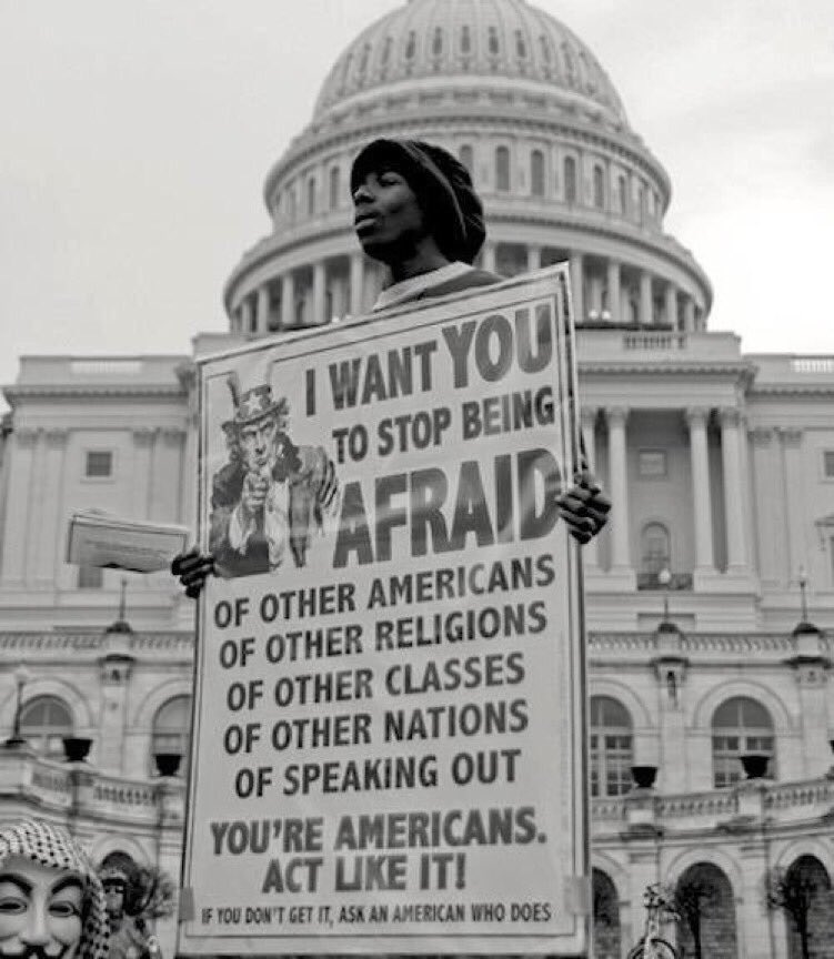 Liam_Aidan's tweet photo. Every year I tweet this picture, and every year it is more relavent than the last. 

Happy Birthday, America the Brave!

#4thofJuly 🇺🇸🦅🗽���� https://t.co/RpLq2JPdCo