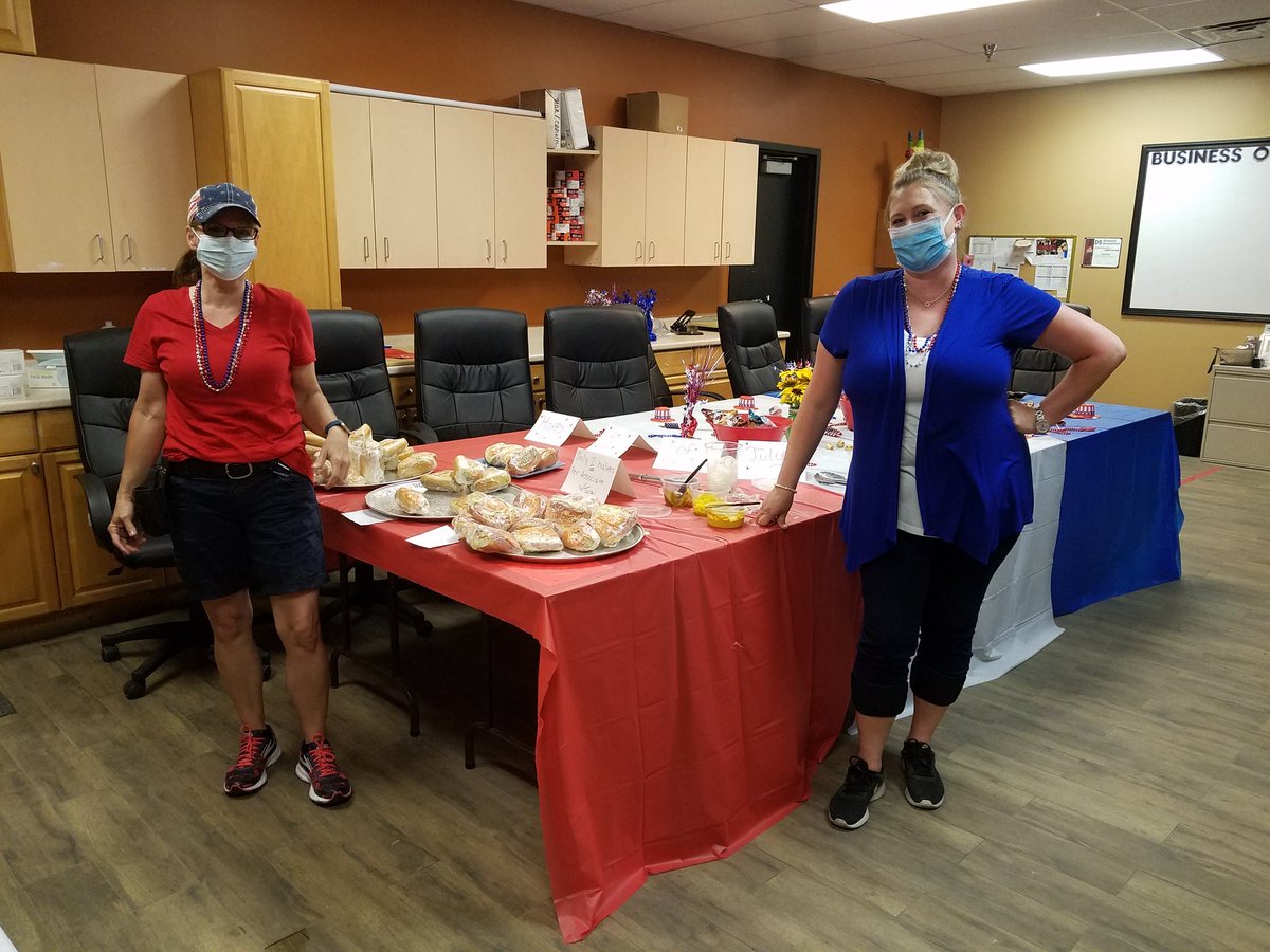 alicegreaser's tweet photo. Tara &amp; Lisa @8955 setting up wrapped sandwiches &amp; "the extras" for our associates holidays celebration! https://t.co/wYDhFKoe01