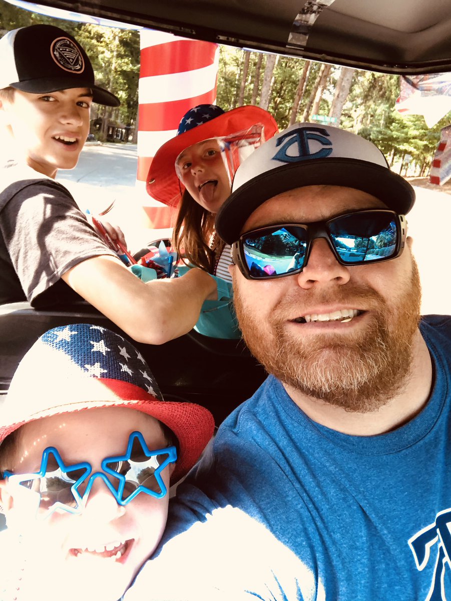 Joshua Glenn tweet media