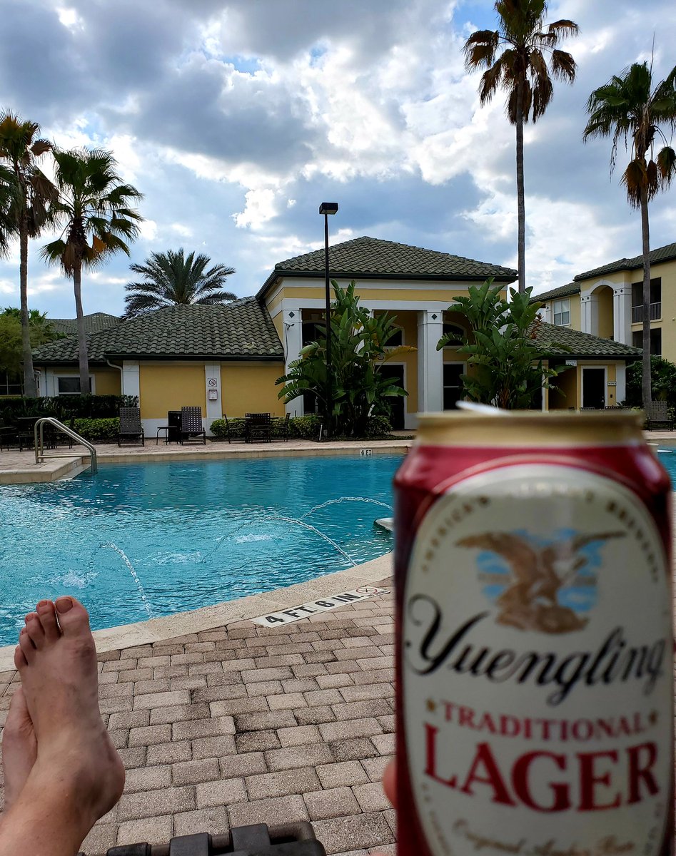 abutsy14's tweet photo. Happy Independence Day U.S.A! Get your act together. I miss my road trips down there! #COVIDIOTS #baseball #yuenglings #Florida #LasVegas https://t.co/qyOxWytQTY