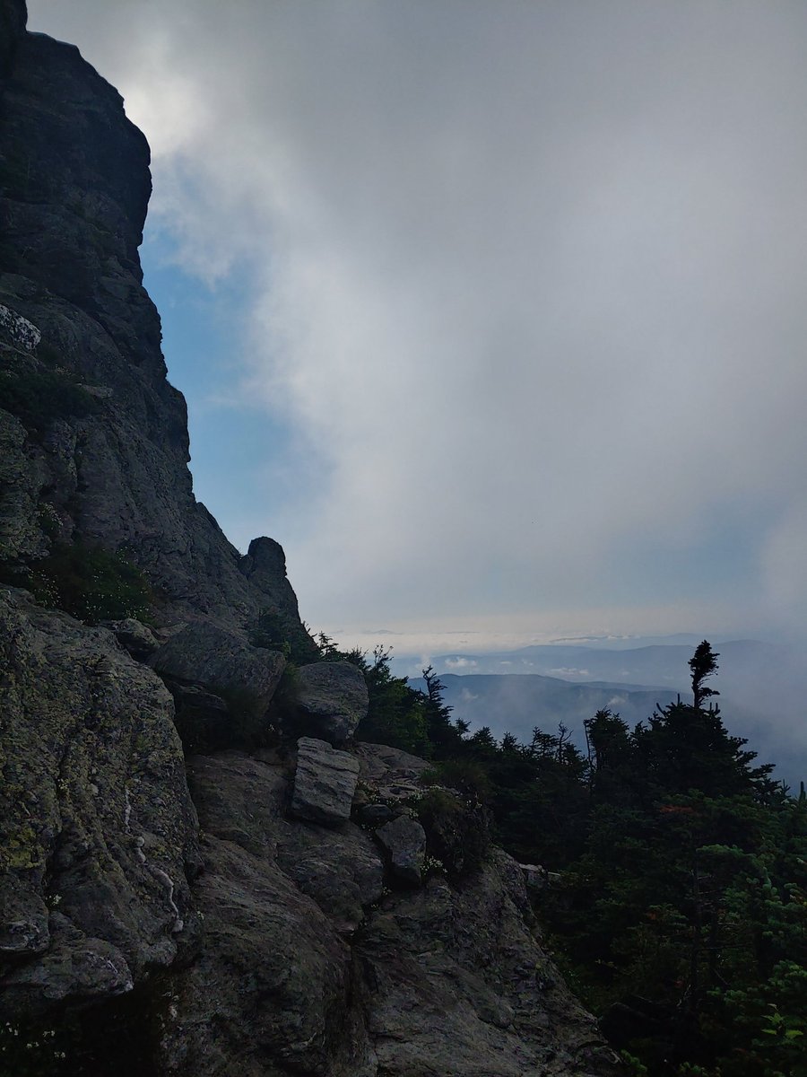 elevatingEBP's tweet photo. Another fun long trail run-16.5 miles. This one started at my house. #backyard #LoveVT https://t.co/059tfFHQVR