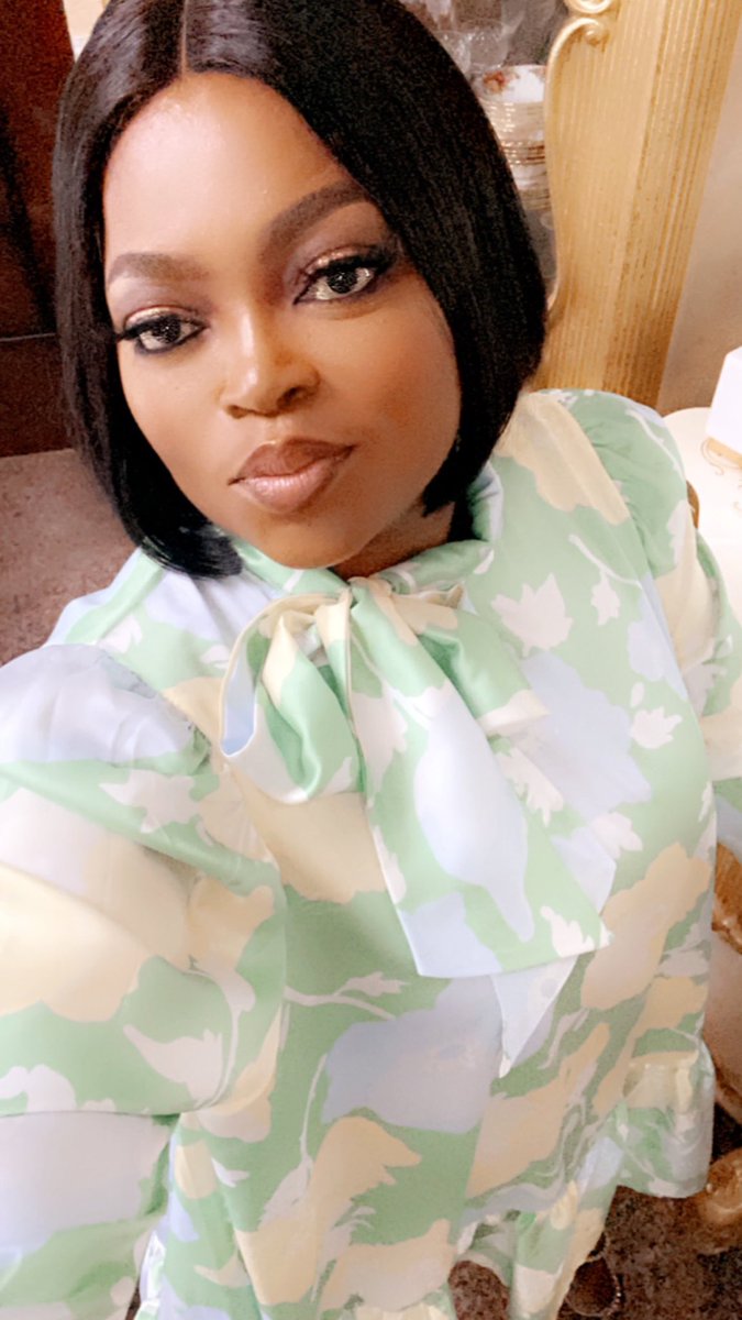 funkeakindele's tweet photo. #memyselfandi #RainyDay https://t.co/oXE2uToBMz