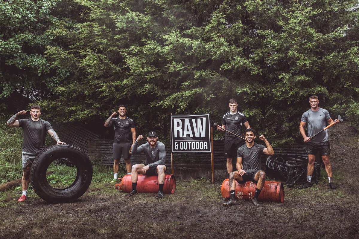 RAW & OUTDOOR tweet media