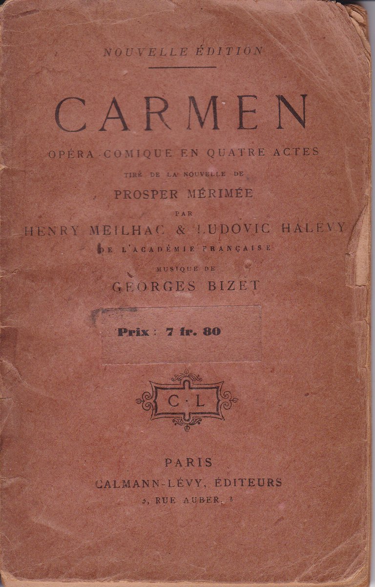 Helenayya_'s tweet photo. Venga hilo para #XIXlovers. Tengo entre mis manos un libreto de la ópera Carmen. Como muchos sabréis, cuando Carmen se estrenó en París no tuvo mucho éxito. No fue hasta finales del siglo XIX que se reestrenó en la Ópera-Comique. Es a este momento que pertenece el libreto. https://t.co/6WjNyxruOE