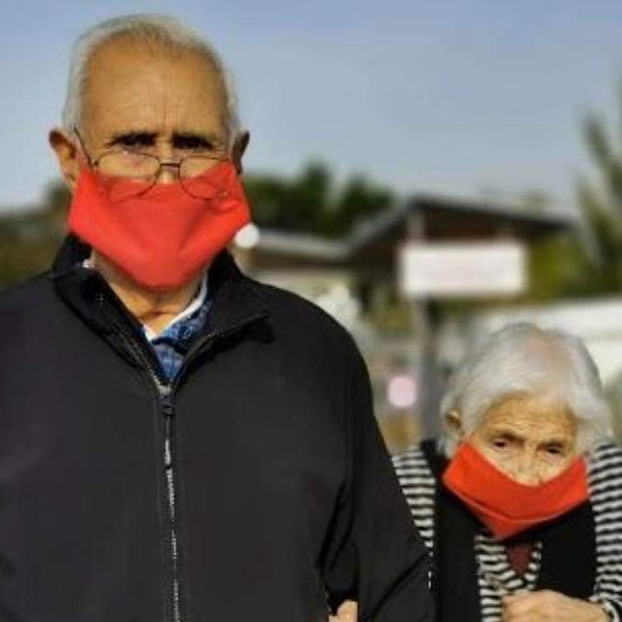 SE REBAJA A LA MITAD EL PASAJE PARA LOS ADULTOS MAYORES!!!
A contar de este Lunes 6 de Julio se normaliza la locomoción y se rebaja a la mitad el pasaje para adultos mayores desde los 65 años!!! Una muy buena noticia para toda la comunidad!!