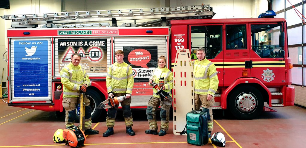 If you are out for a drink tonight don't be tempted to use the car, you really don't want to see us with this equipment tonight. Don't Drink and Drive.
#BlueWatch #RTC #ReadyWillingAble
#StaySafe <a href="/WestMidsFire/">West Midlands Fire Service</a>