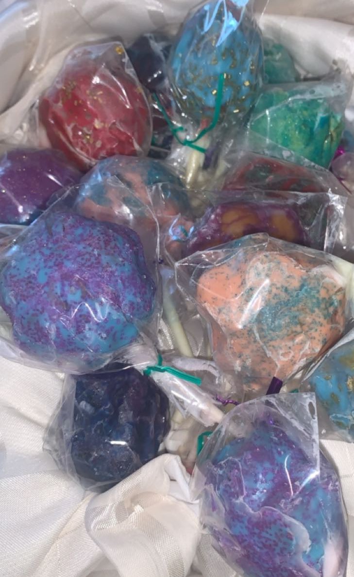 roaringsde's tweet photo. Do you have an orb obsession!? Since discovering Soaring Dragon I just can’t get enough of these🤤 I’m so in love with the Butter Pecan one.
#infusedsweets #sdent #dragonmagic #CannabisCommunity https://t.co/FK8zSAD0ri