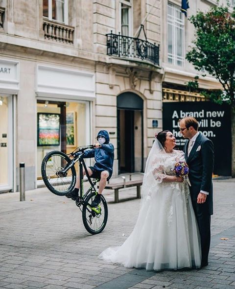 Andrew Ellis tweet media