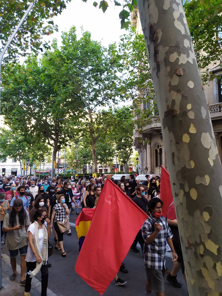 RESCAT (@rescatpreses) on Twitter photo Desenes de persones als carrers per la llibertat de Pablo Hasel a Barcelona.
Totes som <a href="/PabloHasel/">Pablo Hasel</a> .
Amnistía Total!
Estem amb tu company!
<a href="/JornadaAmnistia/">Moviment Pro-Amnistia</a> Desenes de persones als carrers per la llibertat de Pablo Hasel a Barcelona.
Totes som <a href="/PabloHasel/">Pablo Hasel</a> .
Amnistía Total!
Estem amb tu company!
<a href="/JornadaAmnistia/">Moviment Pro-Amnistia</a>