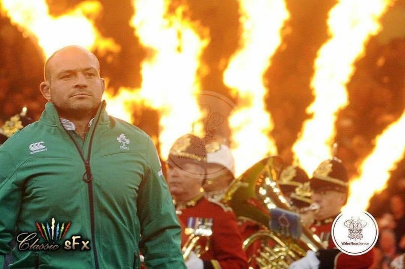 Walking into the bar on Saturday 4th July like...😎🔥🍻

#FireYourImagination 🔥

#SuperSaturday #4thJuly #Reopening #Bars #Pubs #Shop #Hairdressers #COVID19 #StaySafe #ReOpen #Drinks #ShopLocal