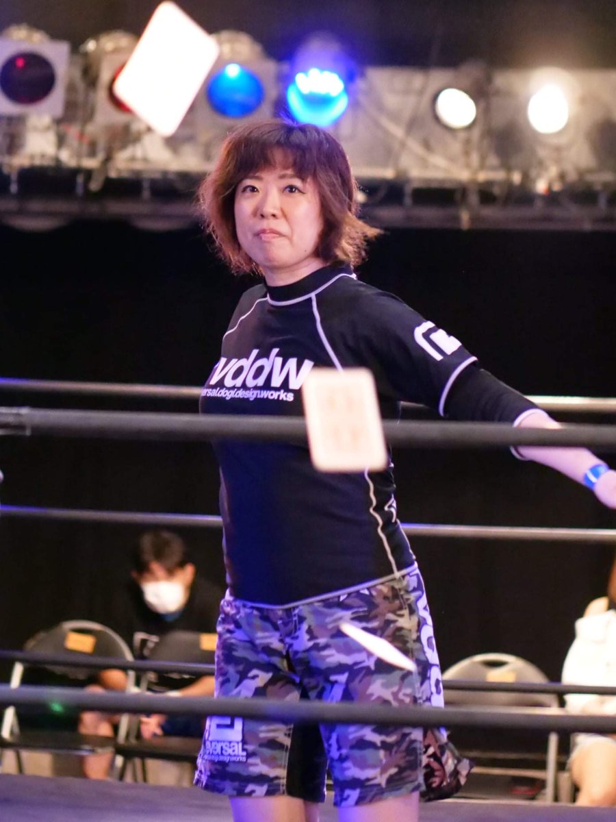 photography_xj's tweet photo. 2020年7月4日 IMPACT.13 @#王子ベースメントモンスター 大会
<女子グラップリング4分1R>
雫有希 vs INA
~その①~
#IMPACT
#IMPACT13
#20200704IMPACT https://t.co/gtmGVhYWRx