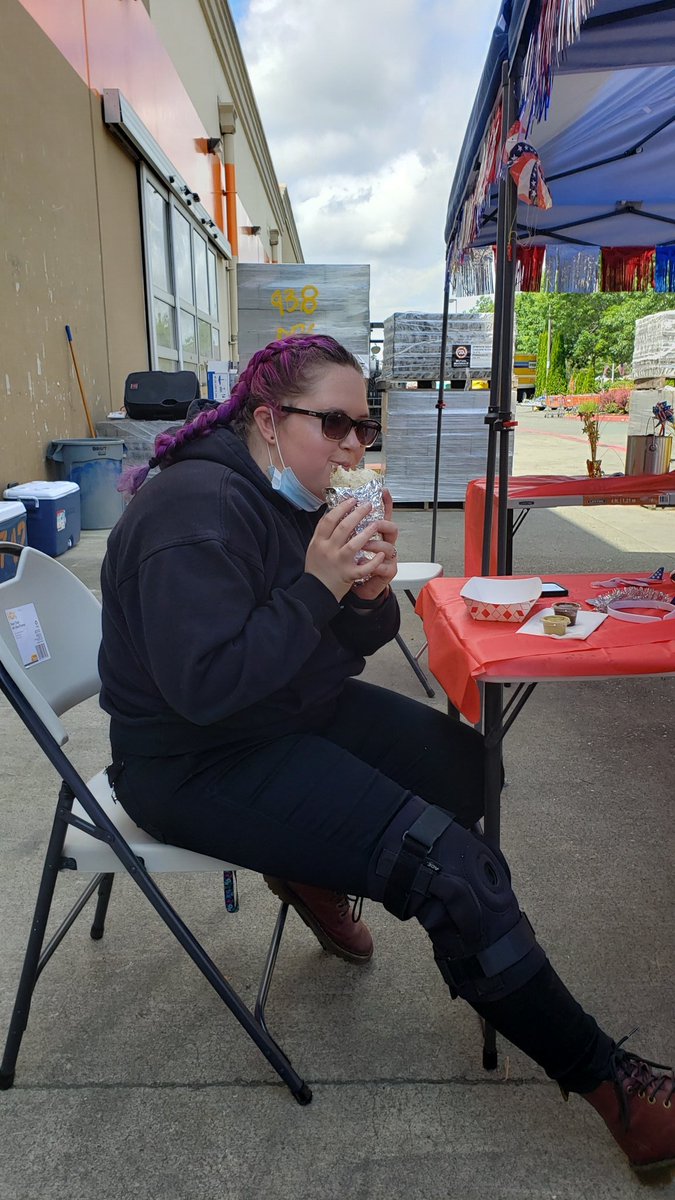 Tate Spitters tweet media