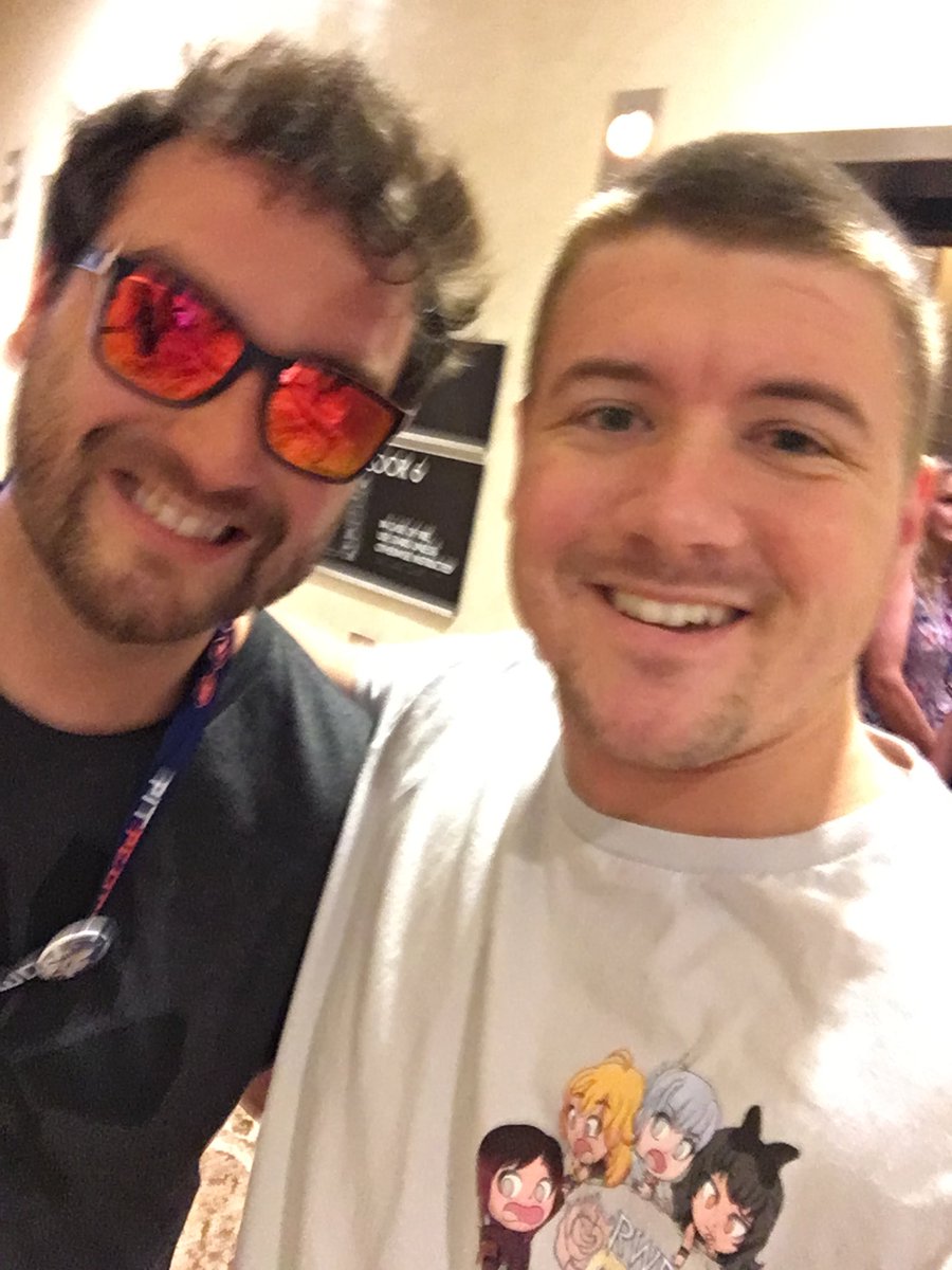 Primetime_NE's tweet photo. #RTXMemories #RTX2017
Year 2. This was where I started to genuinely feel like part of the gang. It wasnโt just a fan experience anymore, it was a friend experience. https://t.co/KN6yA768MK