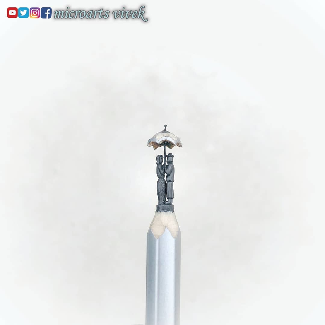 Vivek98783567's tweet photo. Please swipe 👉
There is only one happiness in lyf
TO LOVE AND TO BE LOVED.
couple under umbrella❤️
Dm for price👍
#love #lovelycouple #couple #couplegoal #microart #myartwork #artistic #uniquesculpture #sculpting #microartwork #pencilcarving #carving #handcarving #handmade https://t.co/s1iIf7N6h0