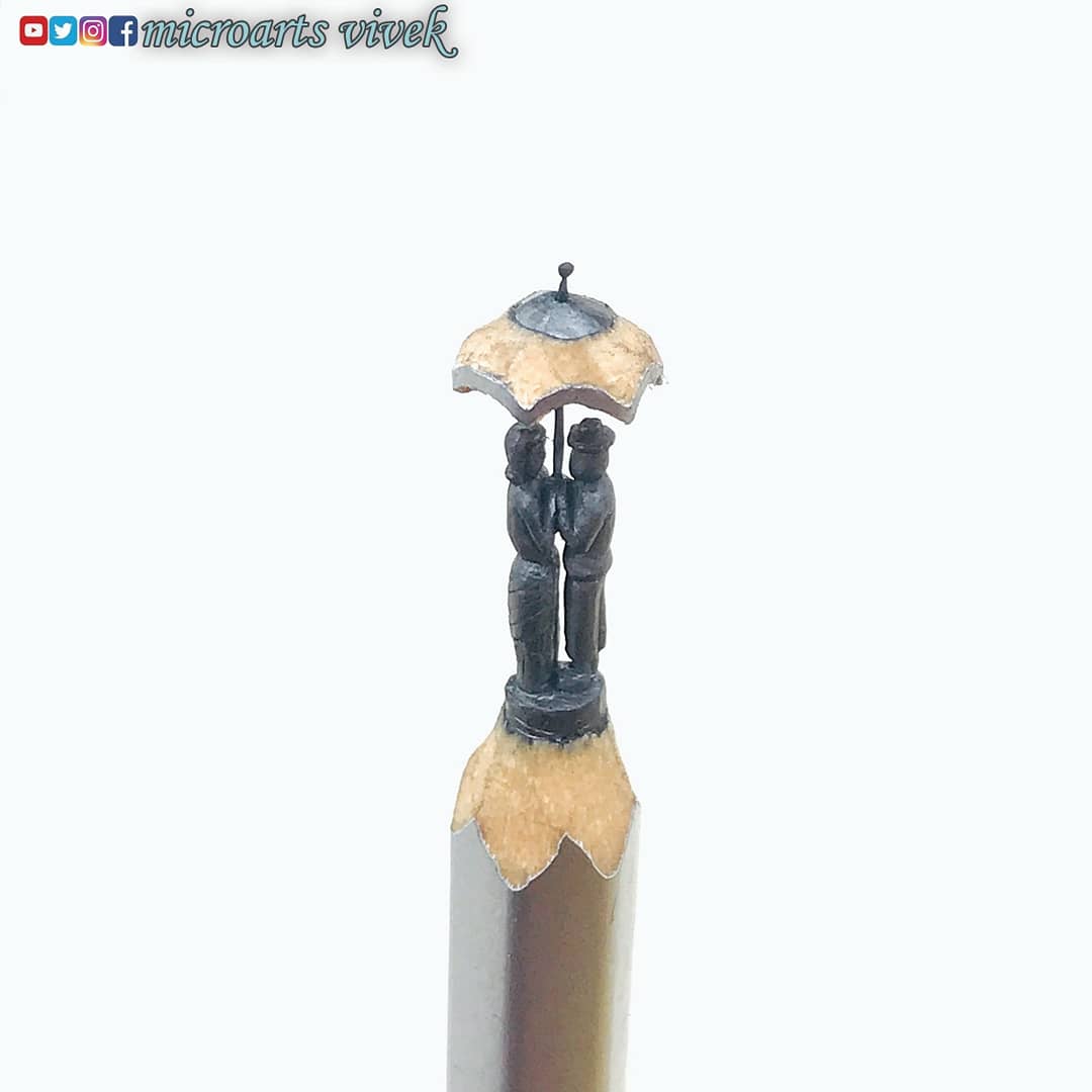 Vivek98783567's tweet photo. Please swipe 👉
There is only one happiness in lyf
TO LOVE AND TO BE LOVED.
couple under umbrella❤️
Dm for price👍
#love #lovelycouple #couple #couplegoal #microart #myartwork #artistic #uniquesculpture #sculpting #microartwork #pencilcarving #carving #handcarving #handmade https://t.co/s1iIf7N6h0