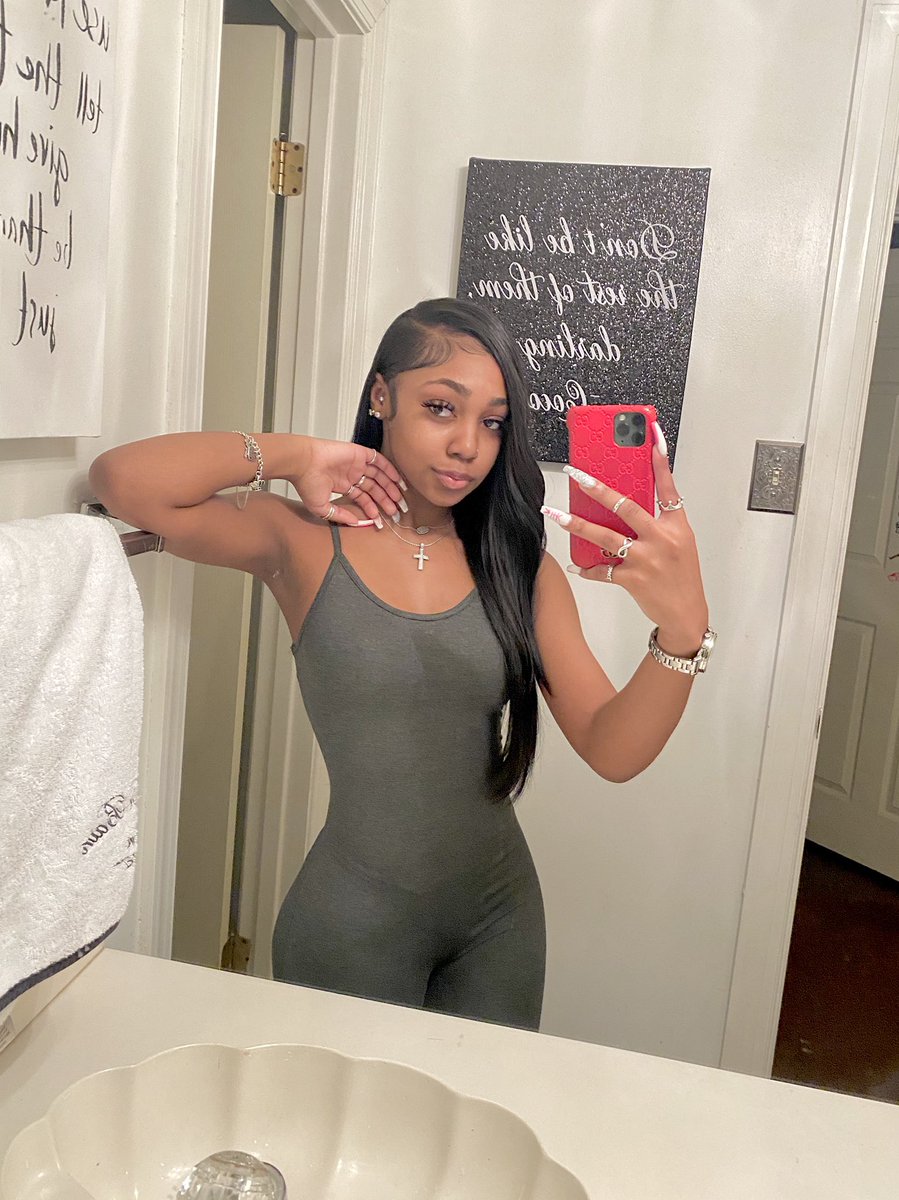 jalynnjanae's tweet photo. none of your concern. https://t.co/5wmYnqUD1w