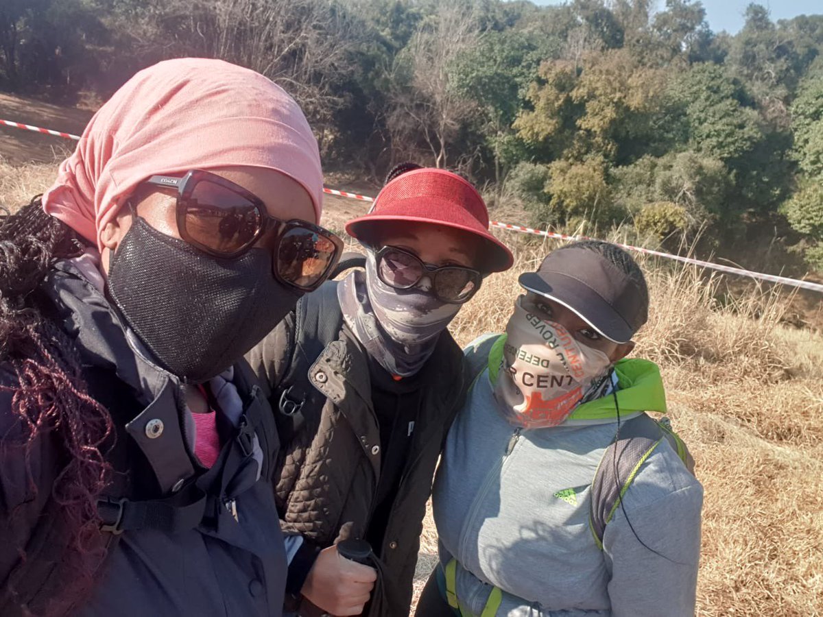 ntobza2's tweet photo. Enjoyed hiking at Hennops Hiking Trail with my girls today. We looked like 3 ninjas 🤣🤣🤣 #hiking #lockdowngymchallenge https://t.co/lfBIneRzFC
