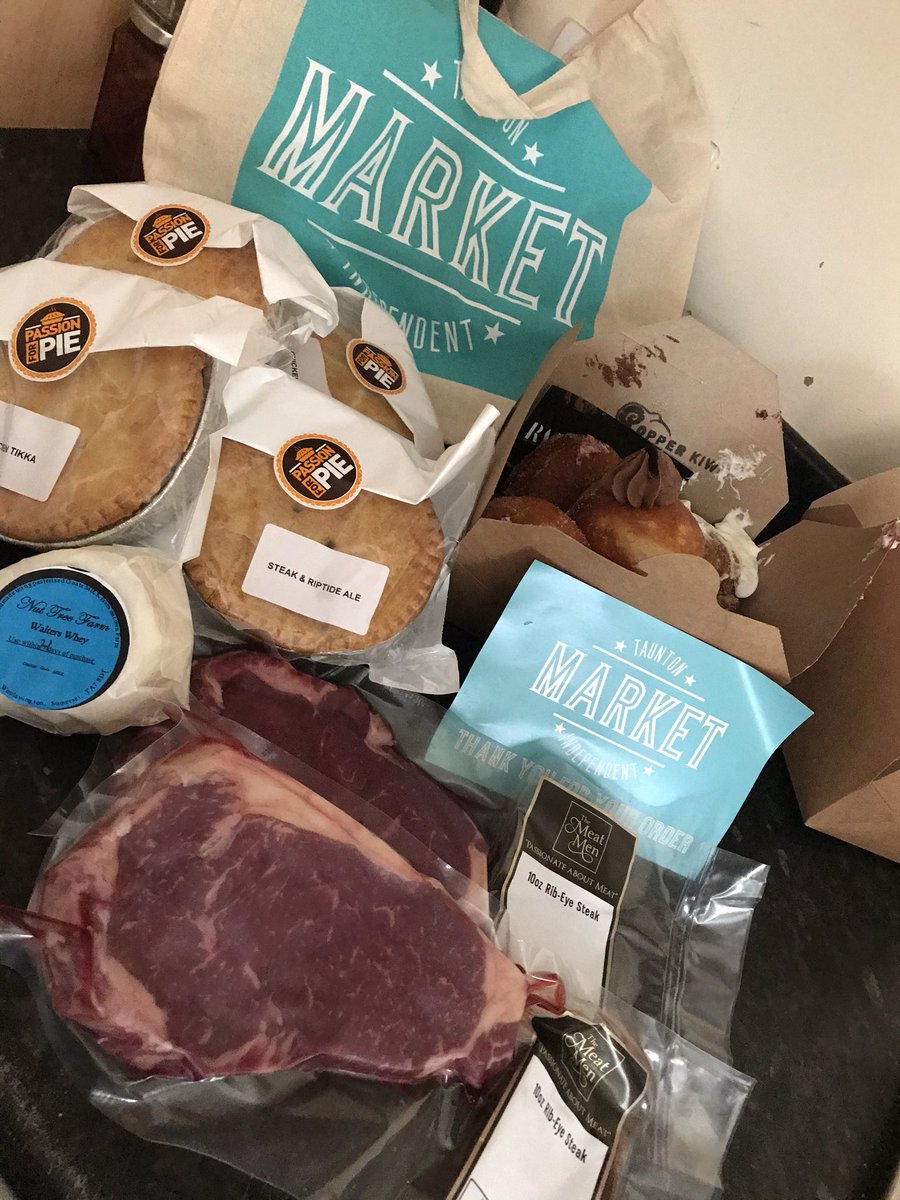 BumbleesX's tweet photo. Delivery right to my door this afternoon from @tauntonmarket
Order throughout the week for delivery every Saturday.
Support some other local small businesses.
Pies @passionforpies
Steaks #TheMeatMen
Goats Cheese #NutTreeFarm
& Doughnuts #TheCopperKiwi https://t.co/3a2LG9iLcE
