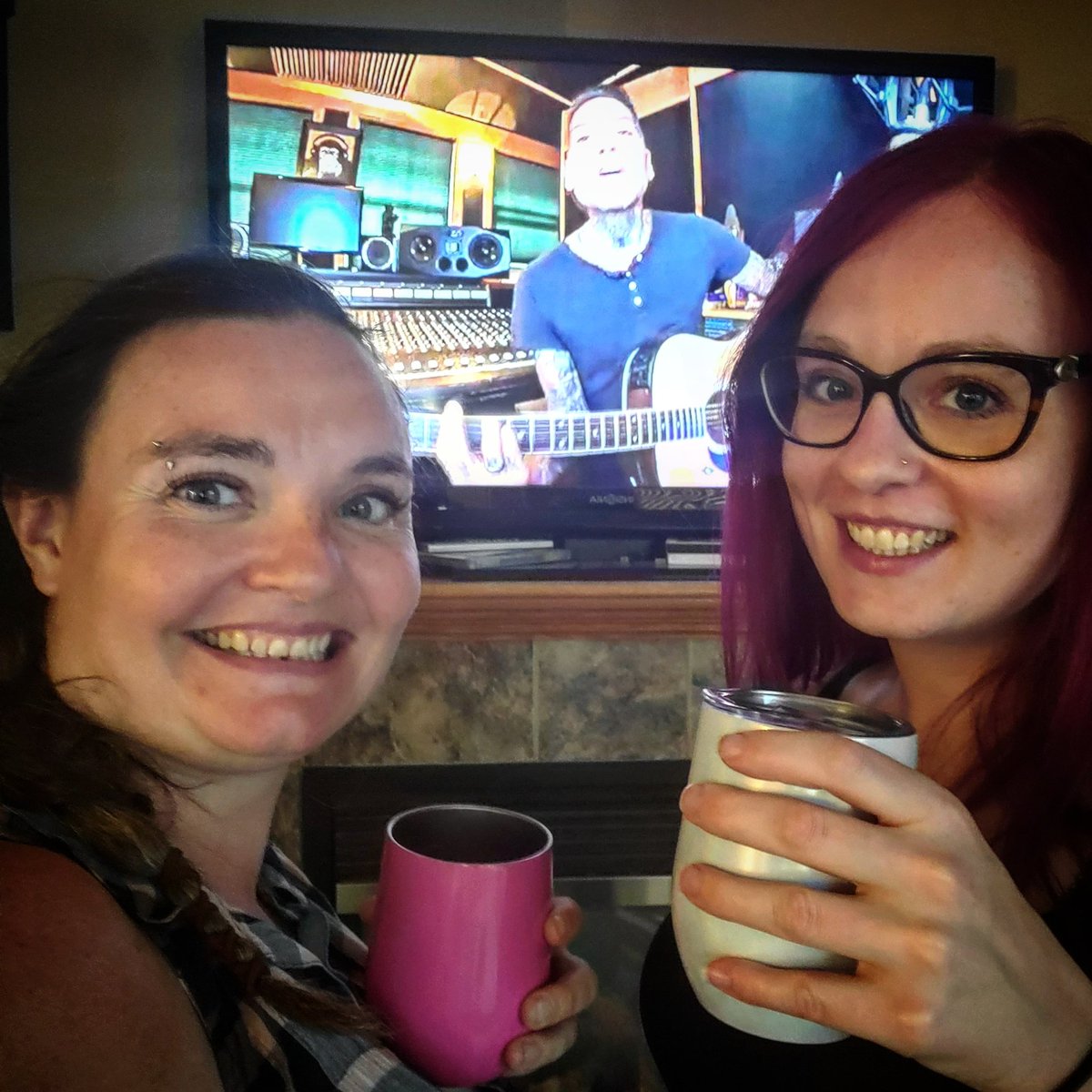 wildpassages's tweet photo. Oh Stampede was canceled? Good thing @mxpx had a #lifeinquarantine release party! Thanks for giving us our own #cokestage Night 1 of Stampede!
@mikeherreraTD @calgarystampede @cocacola_ca
#calgarystampede #mxpx #livemusic #stampedeathome #yyc #yycliving #quarantinelife #COVID19 https://t.co/3ZObAuo0gT