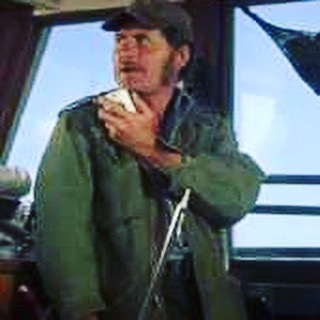 bcooperwv's tweet photo. Quint: (over the radio with Mrs. Brodey) Your husband's all right, Mrs. Brody. He's fishing. He's just caught a couple of stripers. We'll bring them in for dinner. We won't be long, we haven't seen anything yet. Over and out.
#4thOfJaws2020 https://t.co/5qIyEzRmQa https://t.co/5zTvBcZvBd