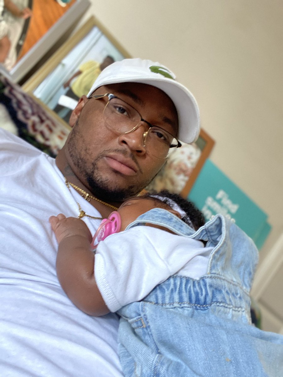 beyondafailure5's tweet photo. The reason why daughters love their dad the most is…that there is at least one man in the world who will never hurt her . ❤️ https://t.co/KvitQCe4iD
