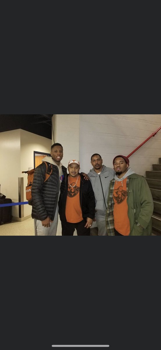 KLR_doce's tweet photo. Seeing the look on my uncle face was all the fireworks i needed for today!! Next YT video is going to touch y’all hearts fr! Everybody send good vibes and motivation to my unc @coachbrou70 !! Link my to YouTube channel is my bio!! Video dropping soon!! https://t.co/I1arr9SqbM
