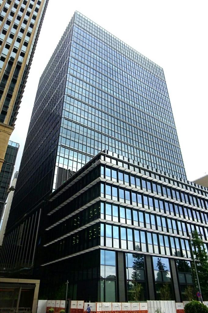 超高層ビル 都市開発研究所の中の人 きりぼうくん Pa Twitter カーテンウォールの光の屈折 反射が美しい全面ガラス張り超高層ビル 東京都千代田区丸の内で建設中の29階建て 高さ149 70mの超高層ビル 仮称 丸の内1 3計画 年6月建設状況 超高層ビル 都市 超高層ビル 都市開発研究所の中の人 きりぼうくん Pa Twitter カーテンウォールの光の屈折 反射が美しい全面ガラス張り超高層ビル 東京都千代田区丸の内で建設中の29階建て 高さ149 70mの超高層ビル 仮称 丸の内1 3計画 年6月建設状況 超高層ビル 都市