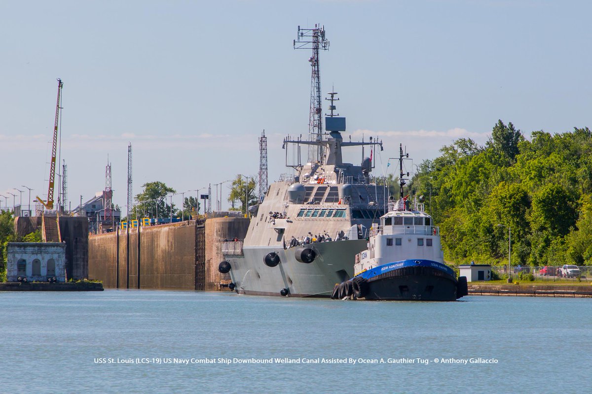 A_Gallaccio's tweet photo. .@USNavy's #LCS19 #USSStLouis #GatewayToFreedom  #Littoral #Combat #Ship #Downbound #WellandCanal @hwyh2o #Lock3 #Lock1 @St_Catharines to #LakeOntario assisted by #OceanAGauthier #Tug
https://t.co/KWO09WsKkQ https://t.co/cILWQp9KCI