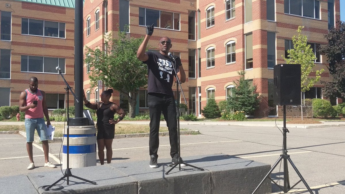 romanaandahmad's tweet photo. School Resource Officer Program costs $9 Million per year at PDSB!!!
Stop the school-to-prison pipeline
https://t.co/UBRGUFcblv
#PoliceFreeSchoolsONWide
#StopSRO #SROProgram #OntPoli #OntEd #OnLab @pic_pdsb @PeelSchools @ETFOPeel @OSSTFD19 @BonnieCrombie @patrickbrownont https://t.co/QahXKADGRQ