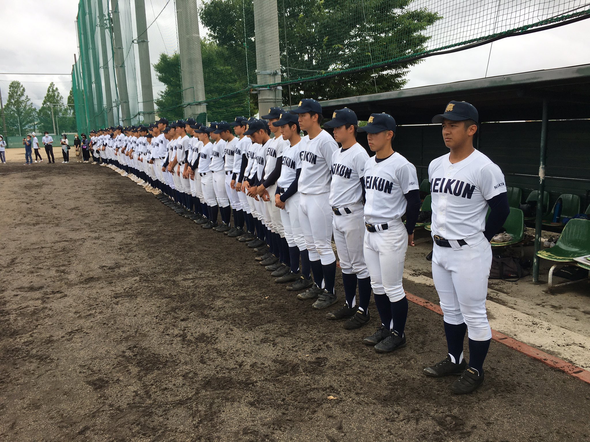 新潟野球ドットコム 高校野球 新潟明訓と日本文理が練習試合 関係者によると両校の練習試合は約年ぶり ａチーム同士の 練習試合は 平成元年以来 の31年ぶり 試合前には新潟明訓高校吹奏楽部による激励演奏がありました これから試合開始です