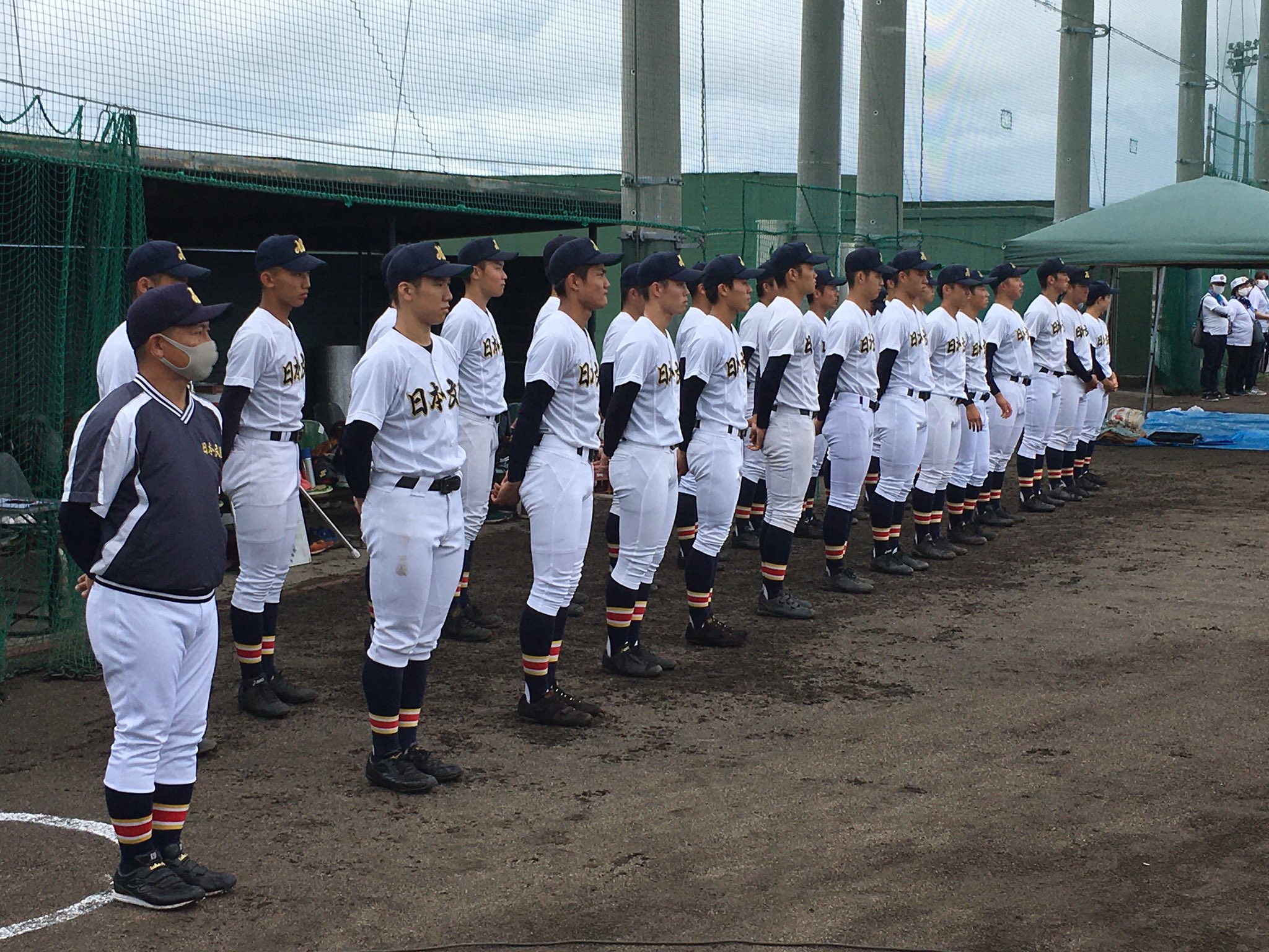 新潟野球ドットコム Twitter Da 高校野球 新潟明訓と日本文理が練習試合 関係者によると両校の練習試合は約年ぶり ａチーム同士の 練習試合は 平成元年以来 の31年ぶり 試合前には新潟明訓高校吹奏楽部による激励演奏がありました これから試合開始です