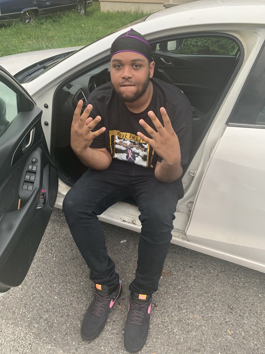Keofrmda3's tweet photo. i stay in the cut so yeen gone see too much of me🤧👻
#LLJayC💜👍🏽 https://t.co/q93cLrxzkv