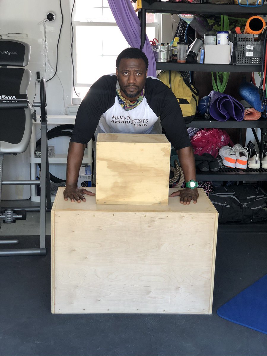 Kcpough's tweet photo. 2 - 3 in 1 plyo boxes for my bredren @maxfitllc #comegetsome https://t.co/YNoEUC3ahV