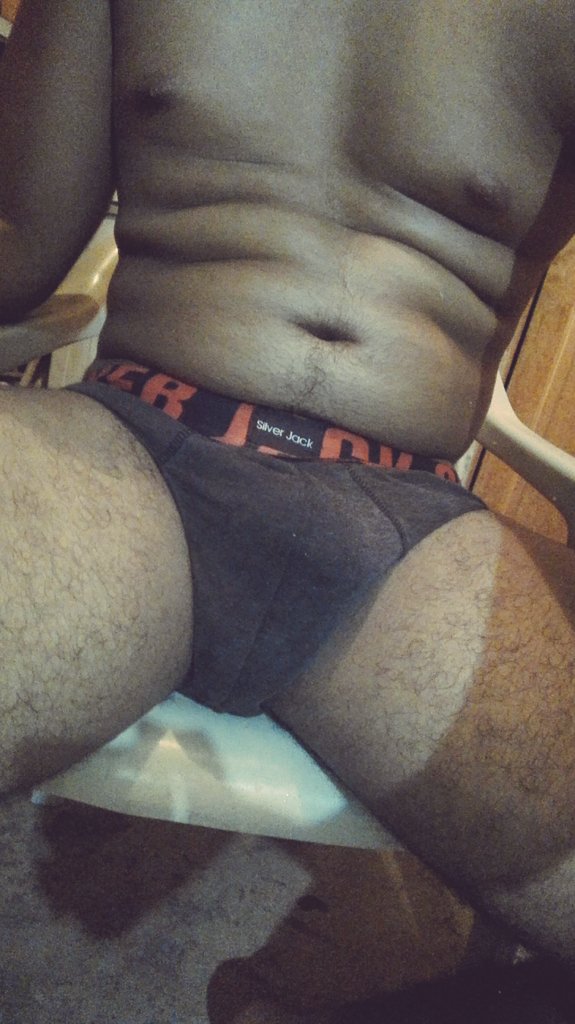 jquilla159's tweet photo. Aquí está tu gordo! 💣💥 https://t.co/97yZn547nN