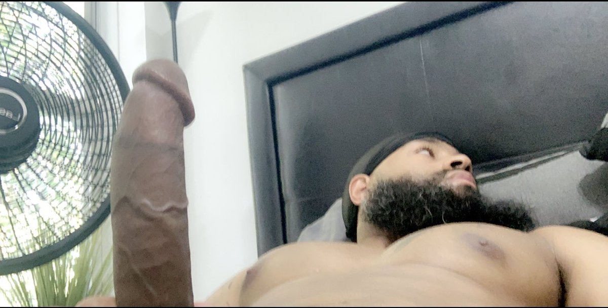Jessica55719537's tweet photo. Rashad Omar Jackson ig name Rashad_omar and he is a mule kappa boy. Fucking married men. He fuck my Husband last year. Now he’s in Los Angeles fucking @yaboyy_b on ig Rashad love some dL dick... https://t.co/Xc4rDEWicz