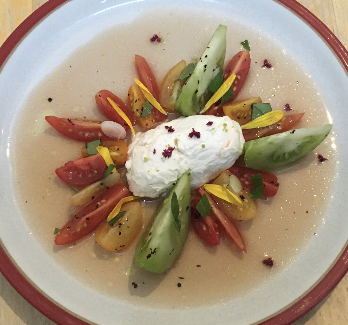 naomi_jones_FK's tweet photo. Thank you @banquist! Definitely restaurant quality. #banquist https://t.co/0a8U4aQsEX
