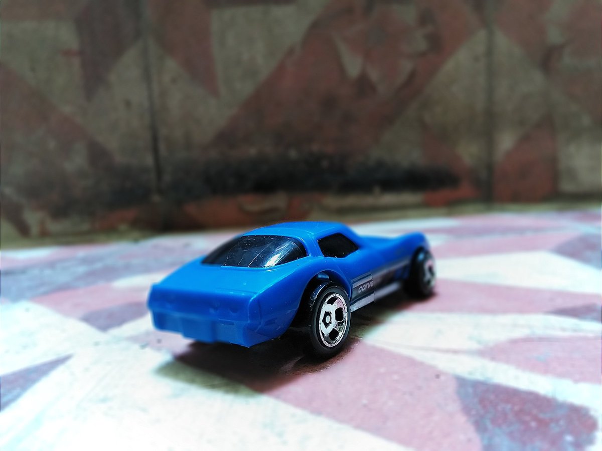 FOX5ONE4Fox1's tweet photo. Hot wheels Blue Corvette
#HotWheels
#CarToy
#Corvette
#HotWheelsCorvette
#collectibles
#photography
#CarClassics
#CoolClassics https://t.co/u5hl1VcUIK