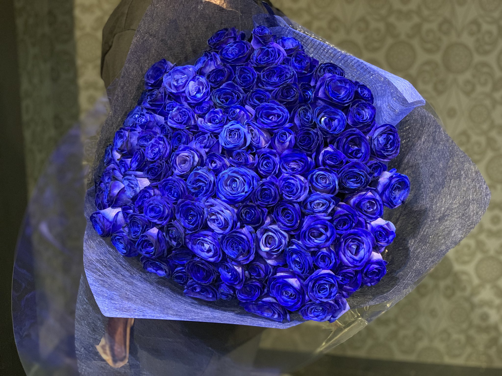 ローズショップ 青いバラ 花言葉 可能性 108本の薔薇の意味 結婚してください 108 10 と 8 わ トワ 永遠 永遠の愛を誓う特別な花束 T Co 3iedpwoe63 T Co Wsbnar8vls Twitter